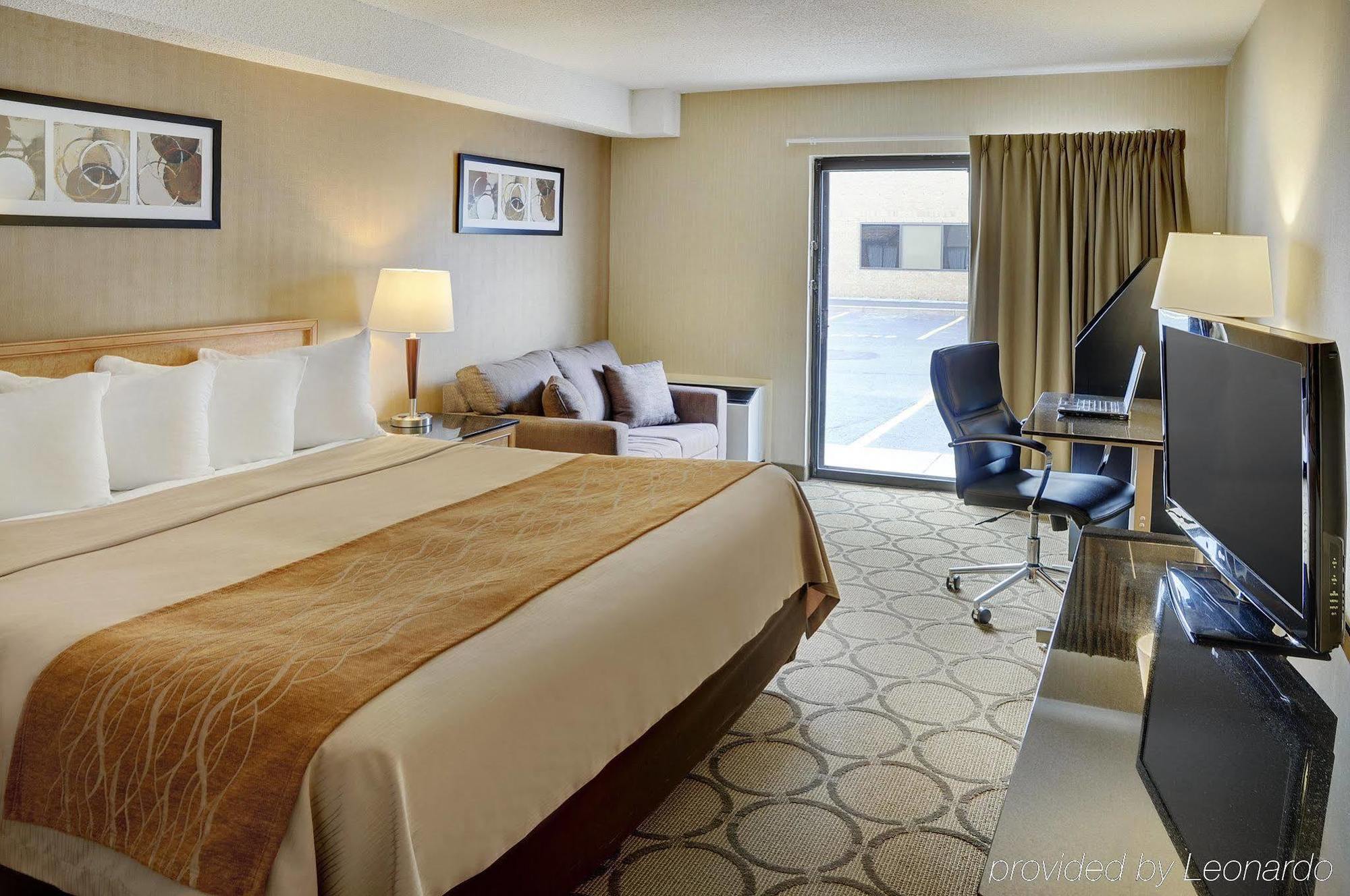 Comfort Inn Airport Winnipeg Extérieur photo